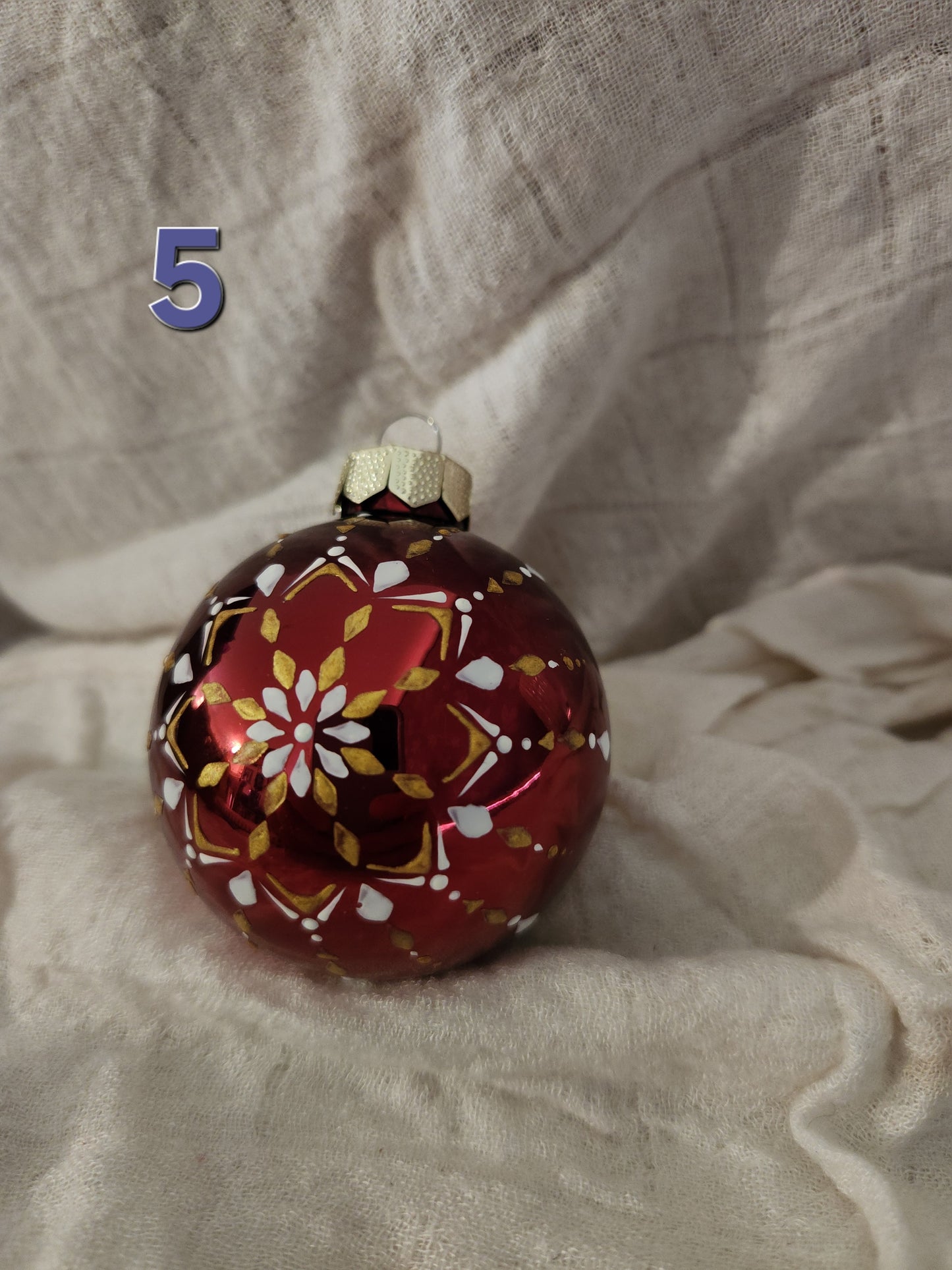 Sorbian Christmas Bauble (Red - white/gold)