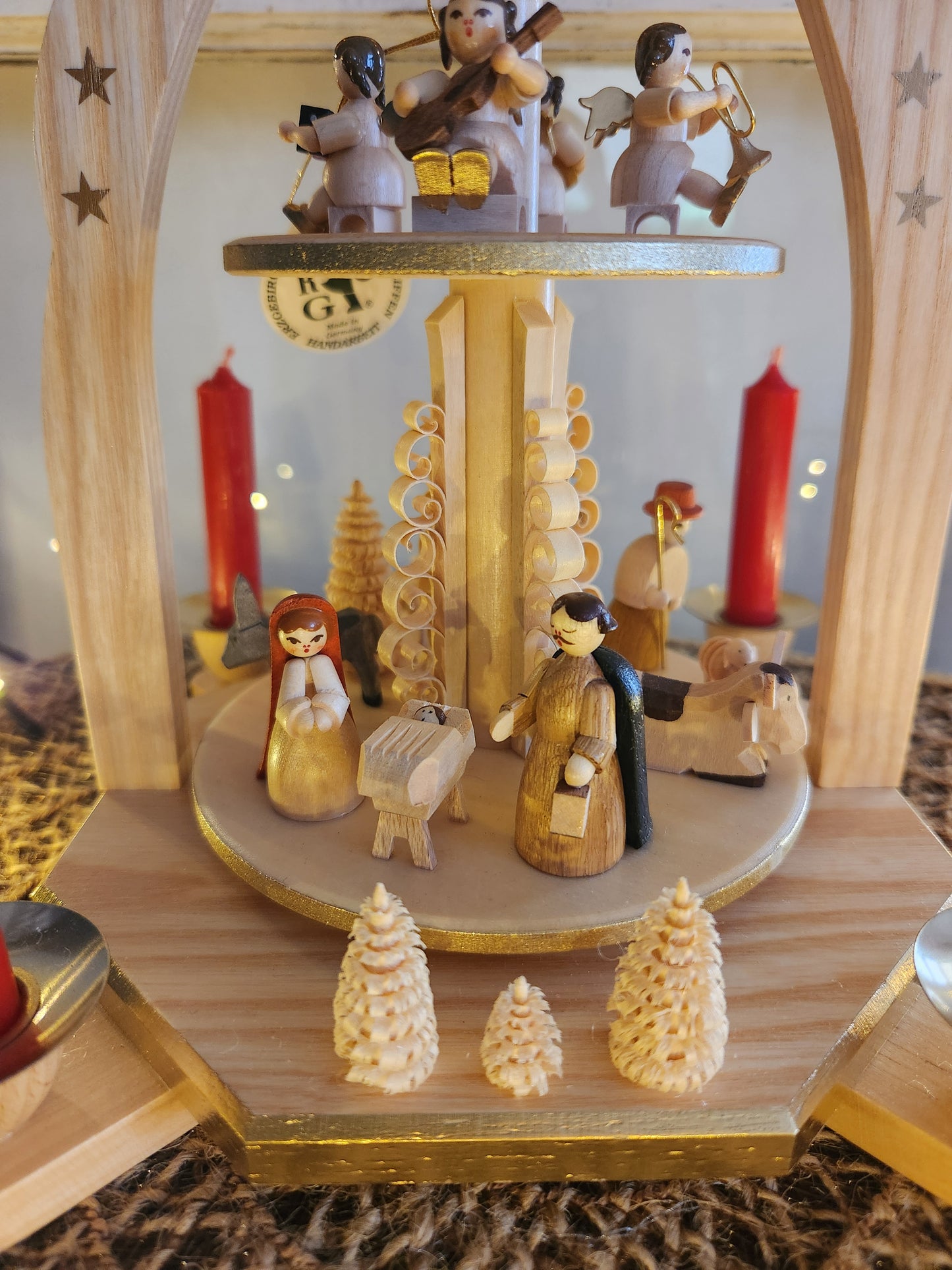 Pyramid Nativity with Angels