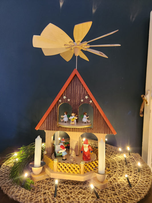 Pyramid House Christmas Eve