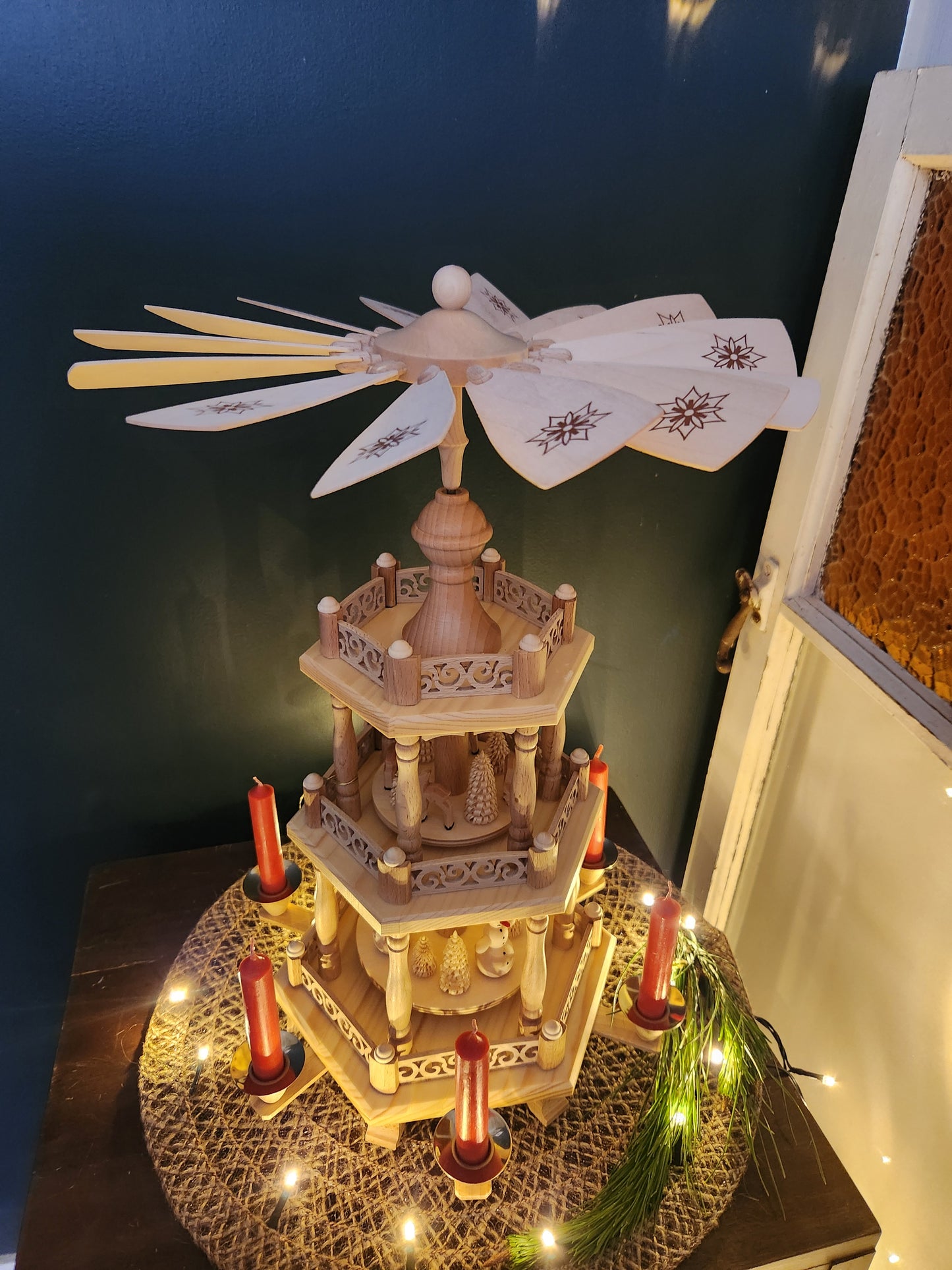 Pyramid Snowmen two tiered