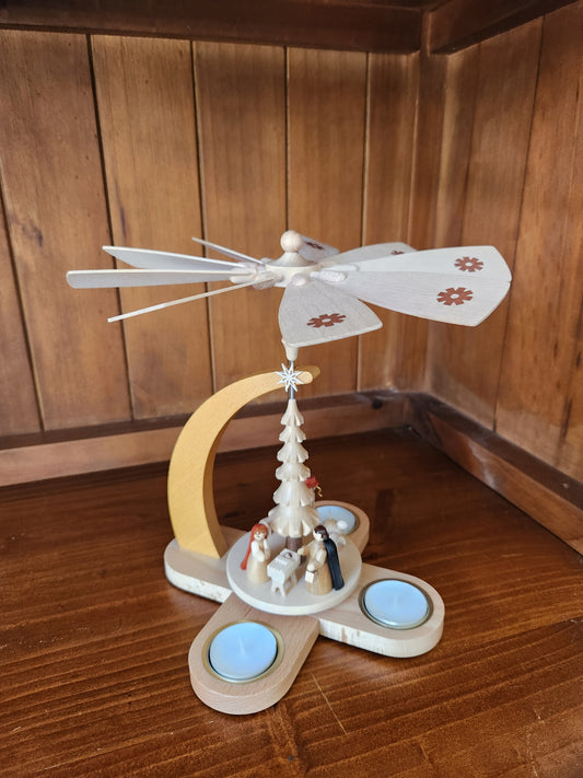 Pyramid Nativity for tea lights