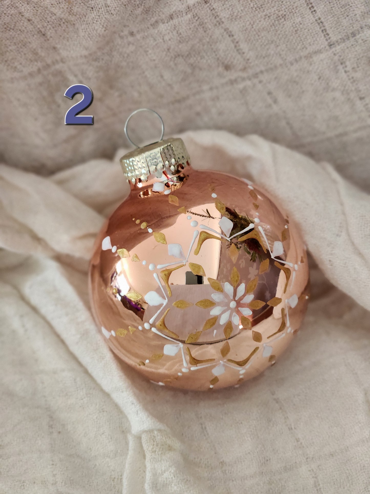 Sorbian Christmas Bauble (Rose - gold/white)