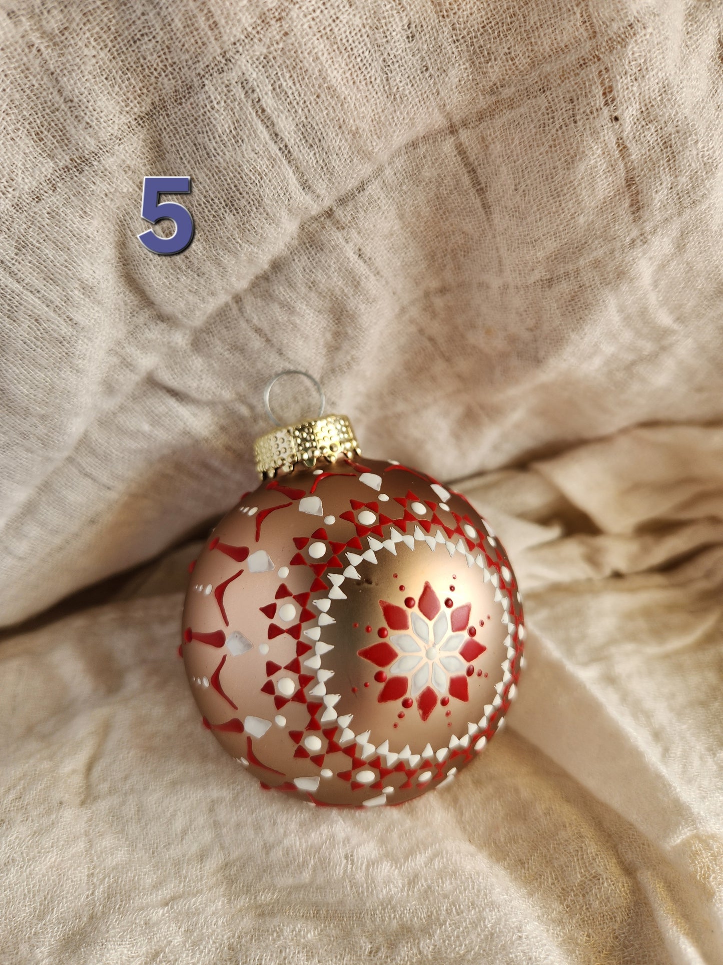 Sorbian Christmas Bauble (Rose - red/white)