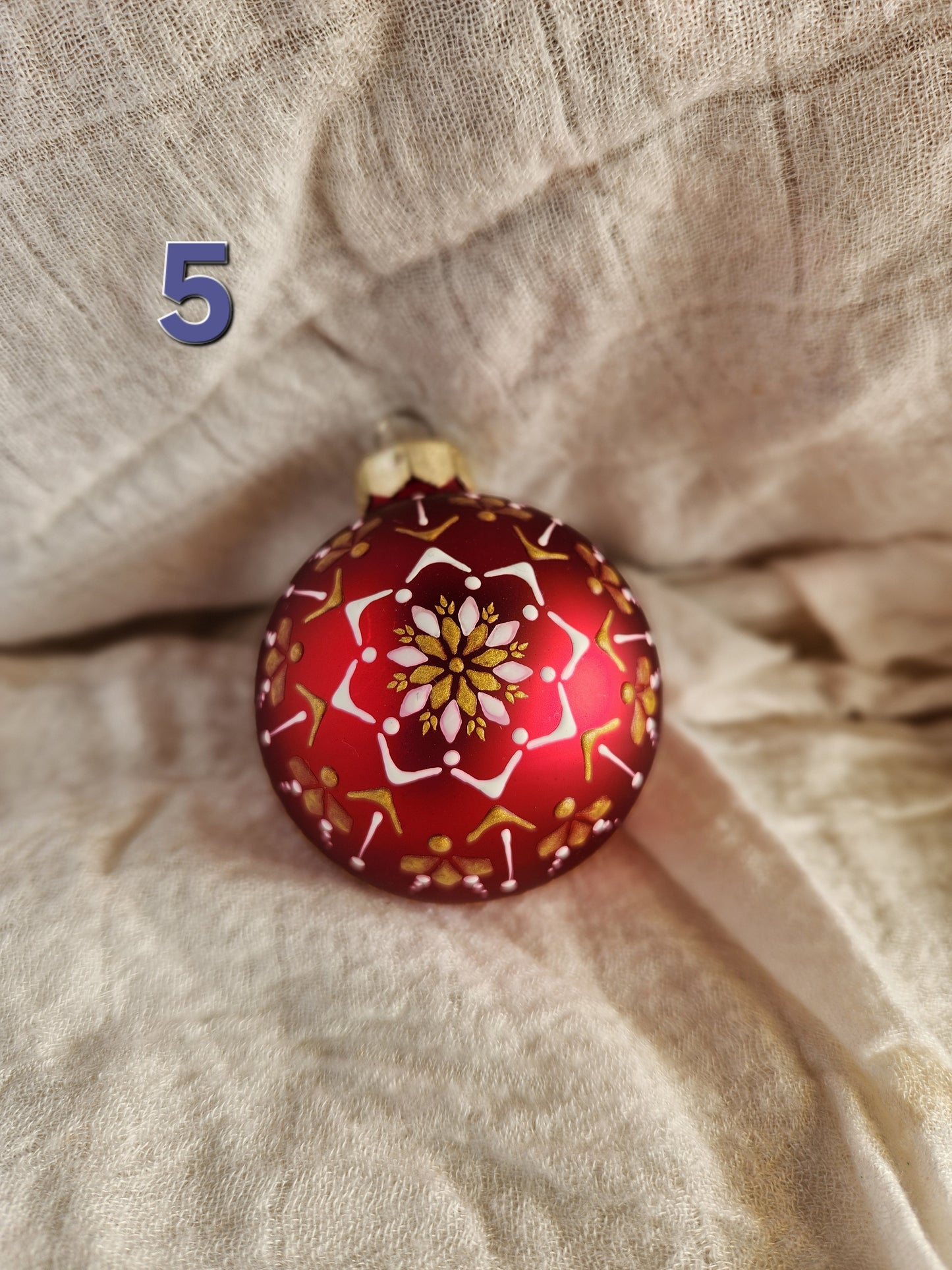 Sorbian Christmas Bauble (Red - white/gold)