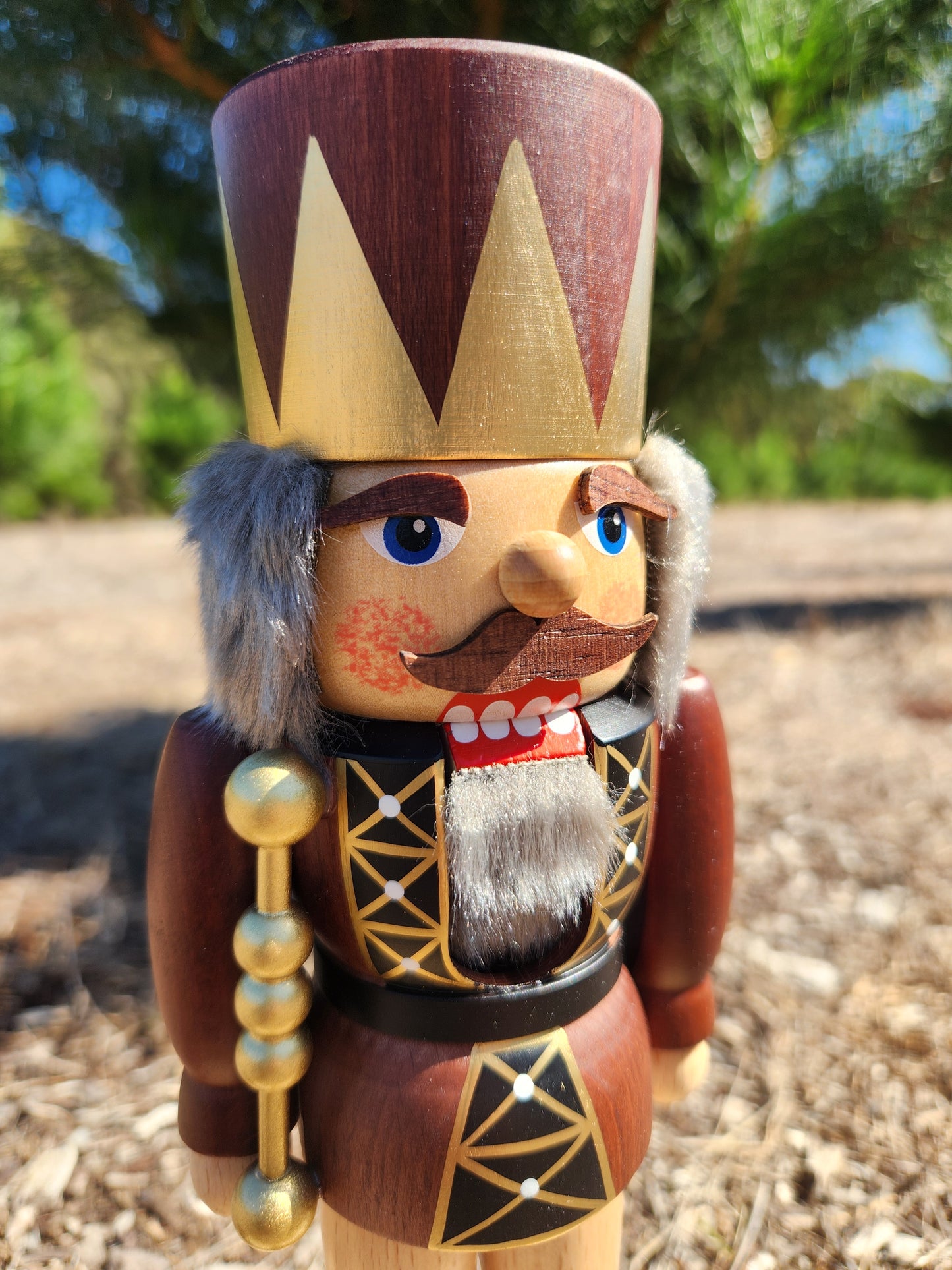Nutcracker - King brown