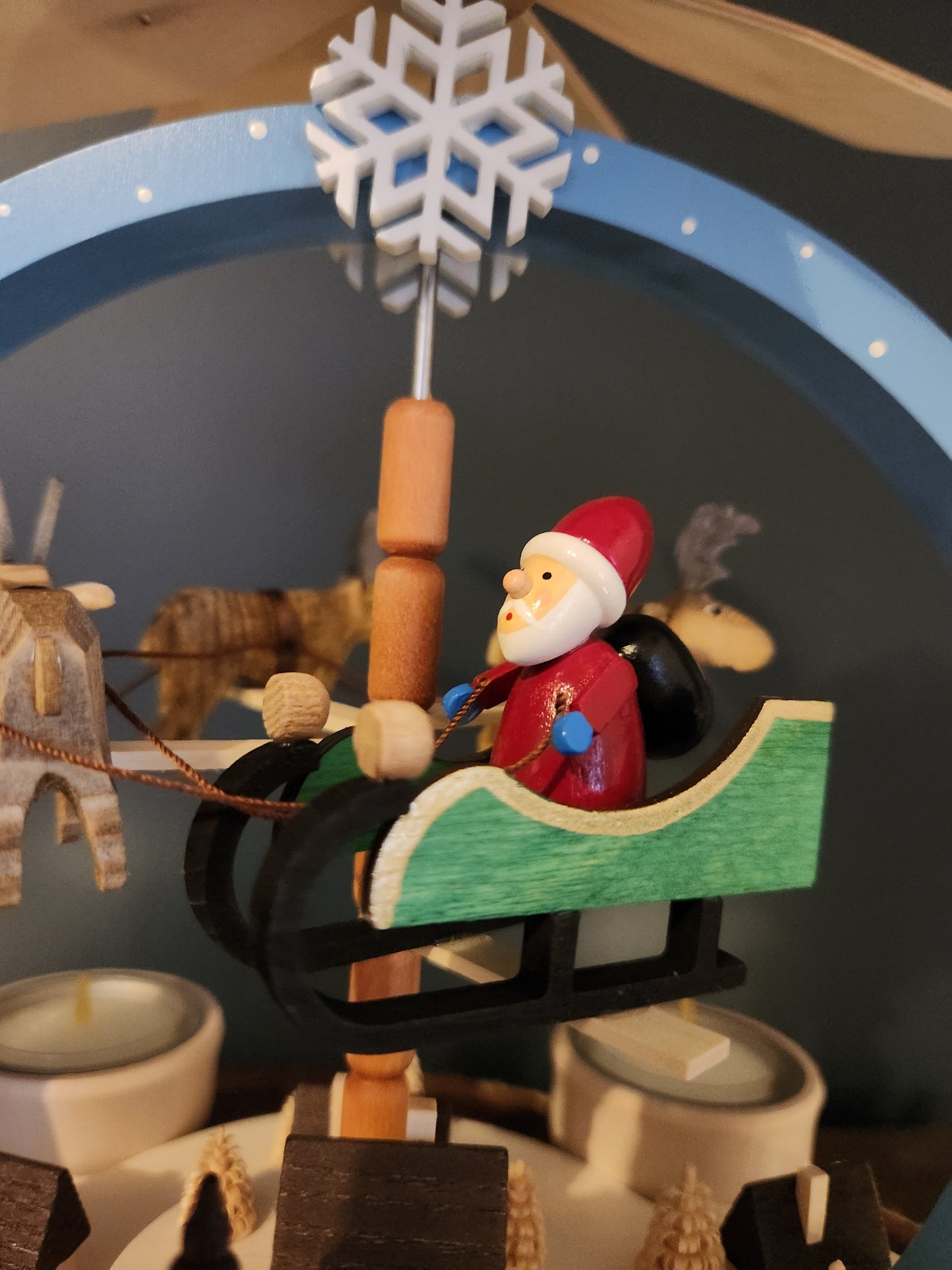 Pyramid 'Christmas Magic'